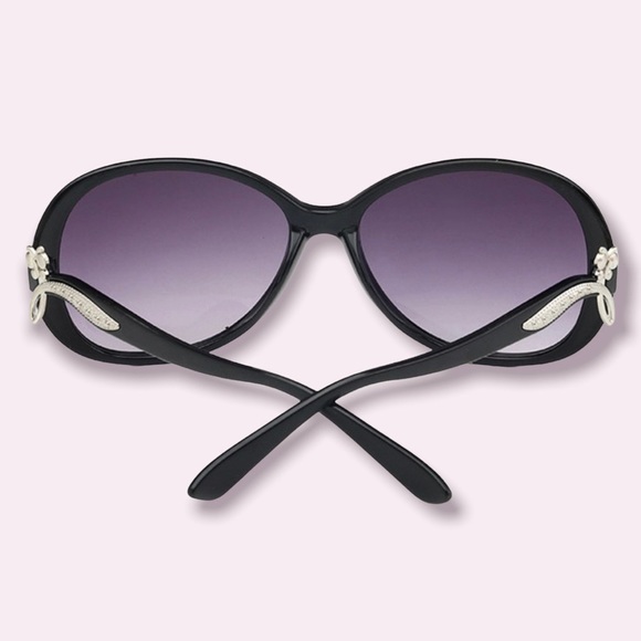 Black Oversized Sunglasses Polarized Purple Ombre Lenses New with Case - Picture 2 of 6